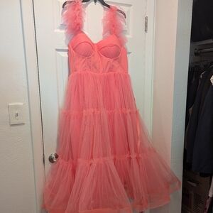 NWT Ava Gowns Mia Dress